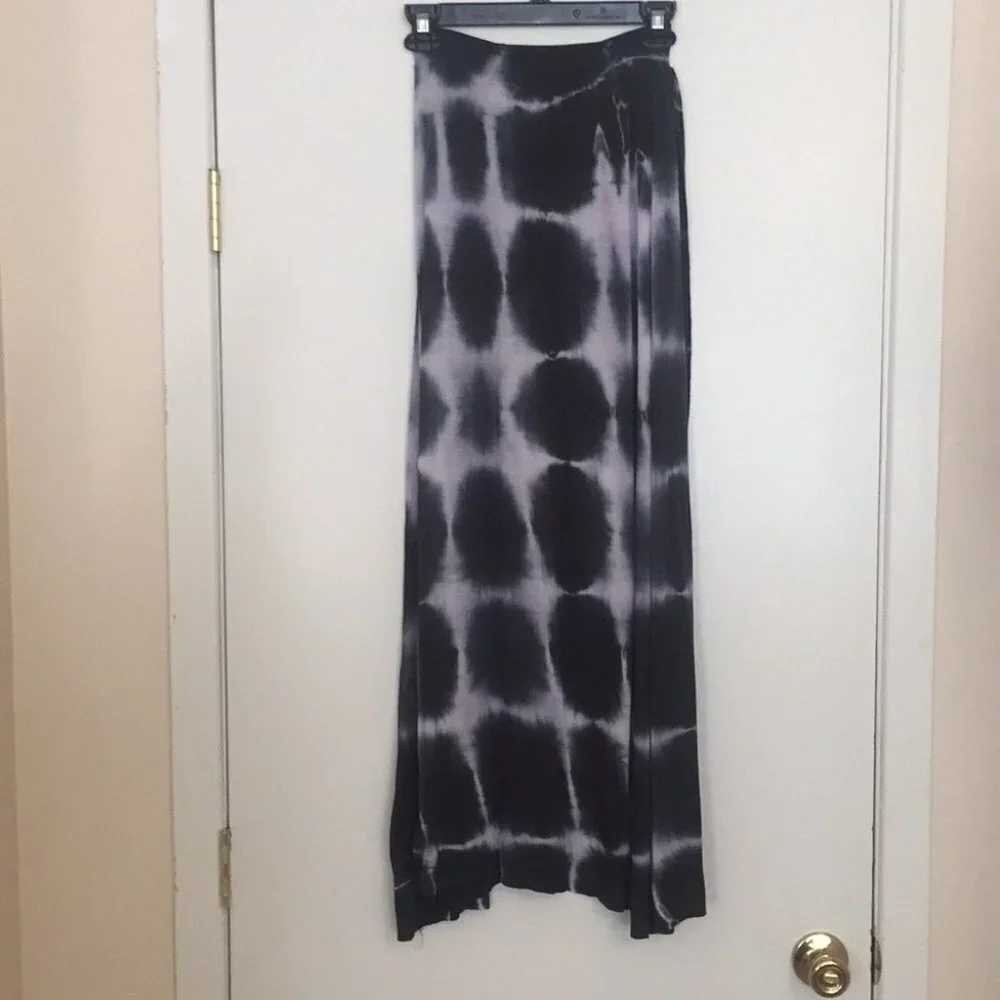S NWOT LOVE TANJANE Maxi Skirt BB52 2219